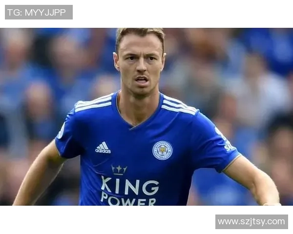 知名足球球星妻子背后的故事与人生奋斗历程揭秘